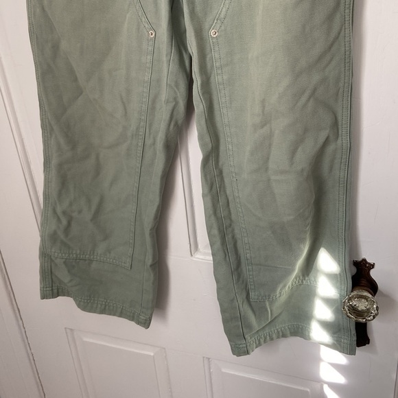 UO light green crop work pants with knee patch - Picture 3 of 8